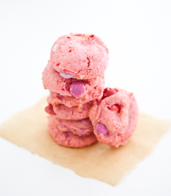 Strawberry Cake Mix Cookies by EclecticRecipes.com #recipe