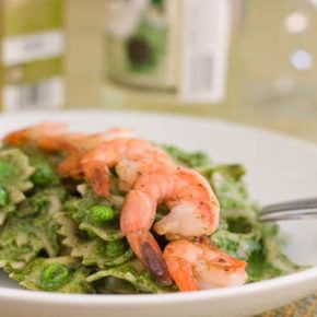 Spinach Basil Pesto Pasta and Shrimp