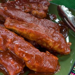 Country Style Ribs with Jack Daniel's Barbecue Sauce