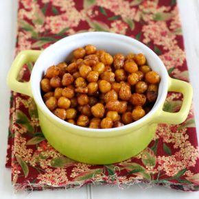 Spicy Roasted Chipotle Chickpeas