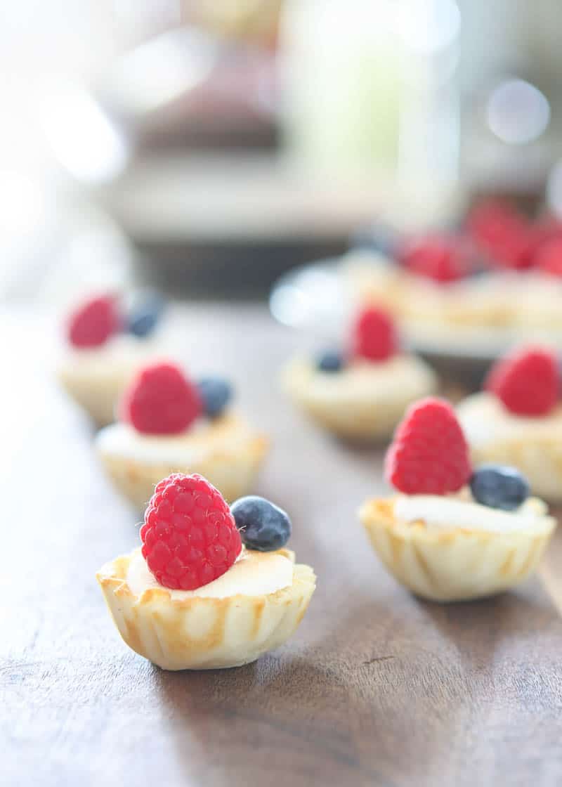Eclectic Recipes Marshmallow Berry Tarts | Eclectic Recipes