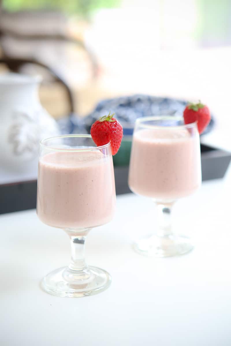 fully blended Chocolate Strawberry Banana Smoothies